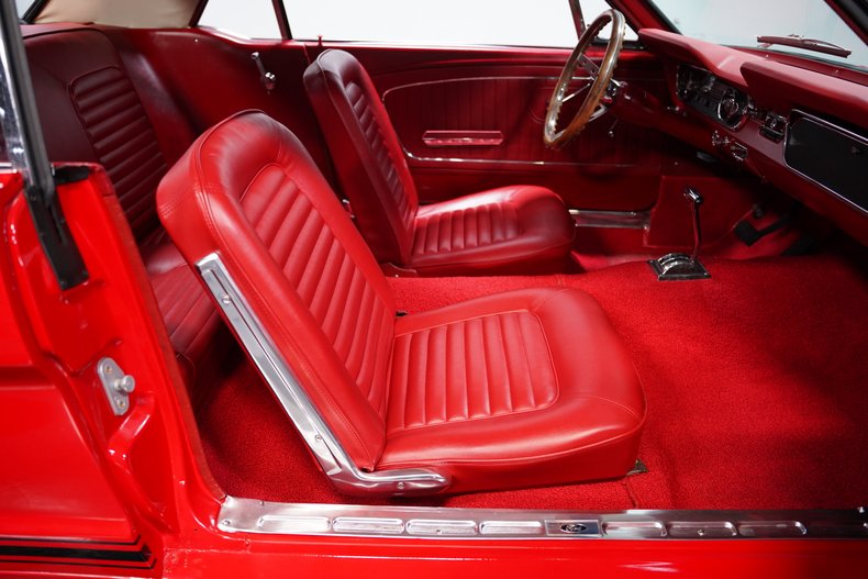 1965 Ford Mustang 38