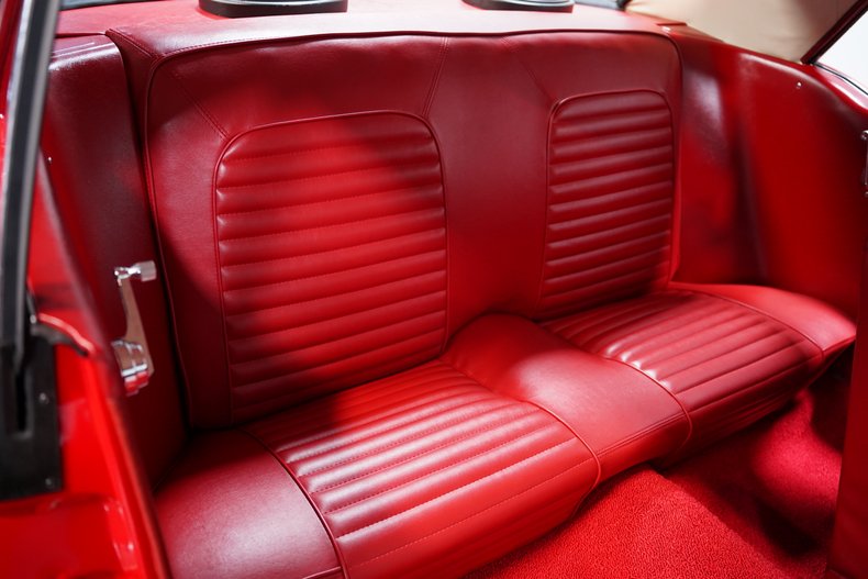 1965 Ford Mustang 36