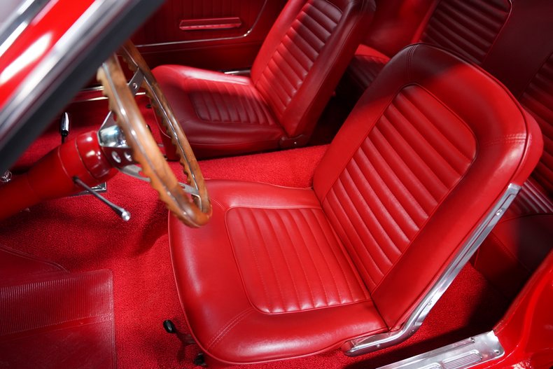 1965 Ford Mustang 34