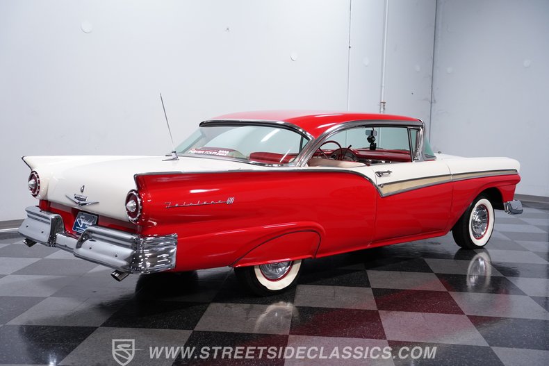 1957 Ford Fairlane 11
