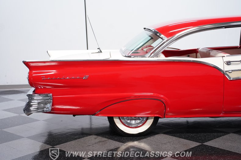 1957 Ford Fairlane 23