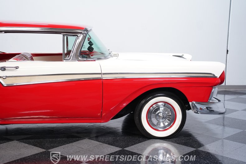 1957 Ford Fairlane 24