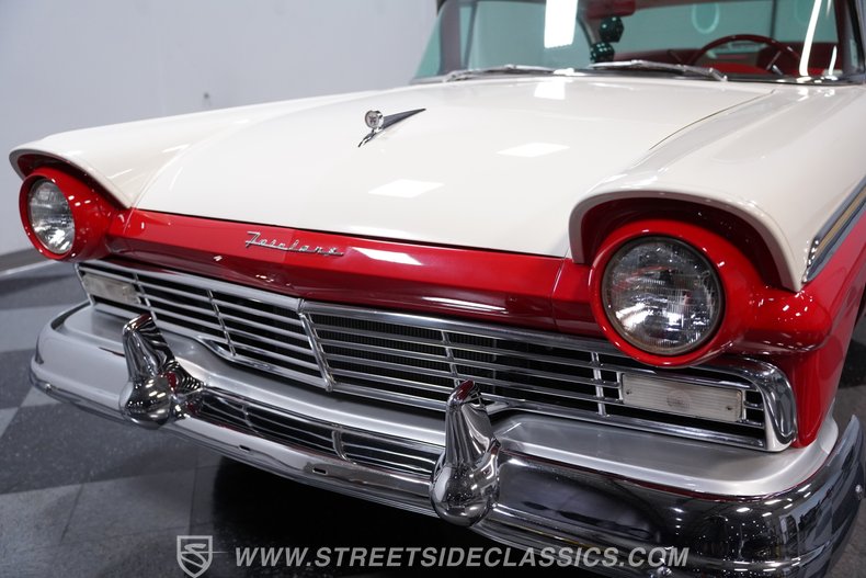 1957 Ford Fairlane 17
