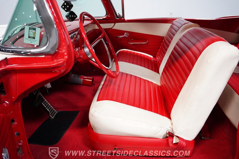1957 Ford Fairlane 29