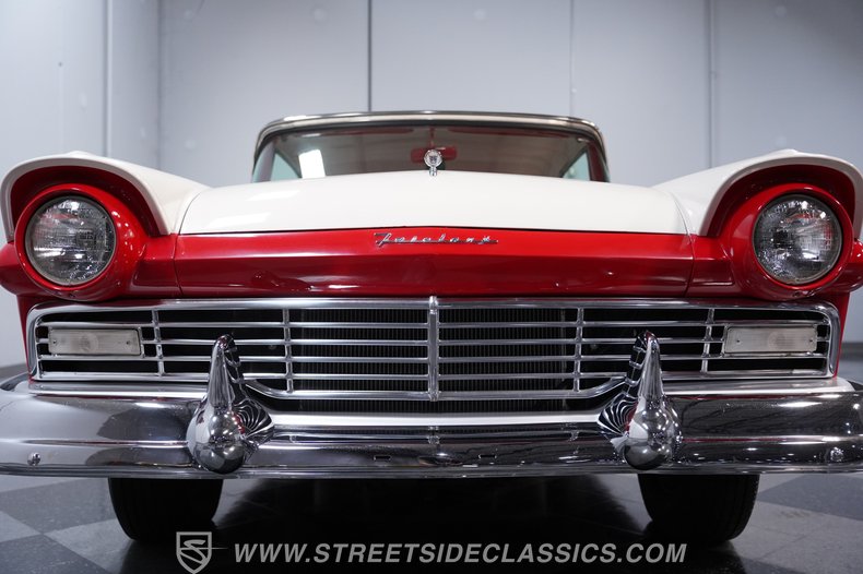 1957 Ford Fairlane 62
