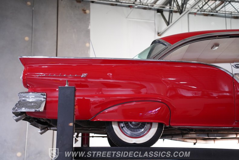1957 Ford Fairlane 51