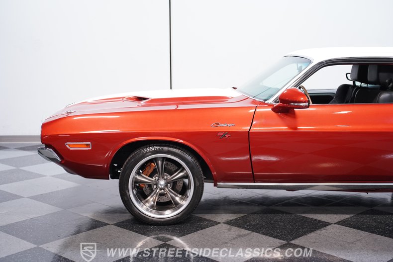 For Sale 1970 Dodge Challenger Stock# 9437-ATL Fullscreen Grid Image 19