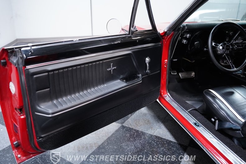 1967 Chevrolet Camaro 28