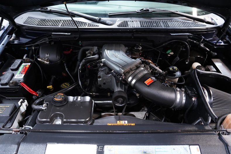 2002 Ford F-150 3