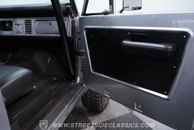 1968 Ford Bronco 40
