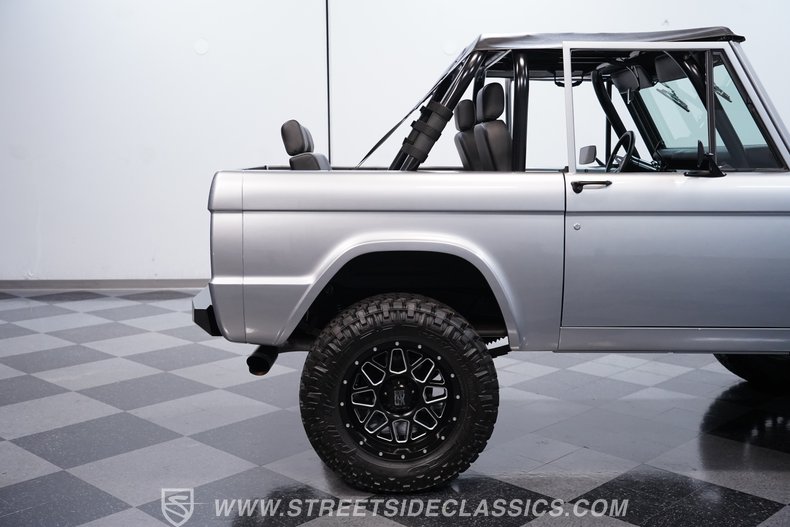 1968 Ford Bronco 23