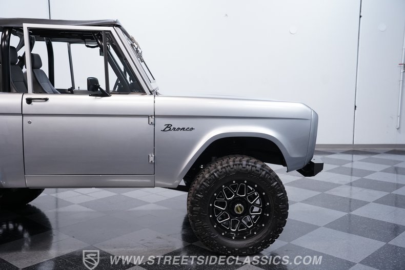 1968 Ford Bronco 24