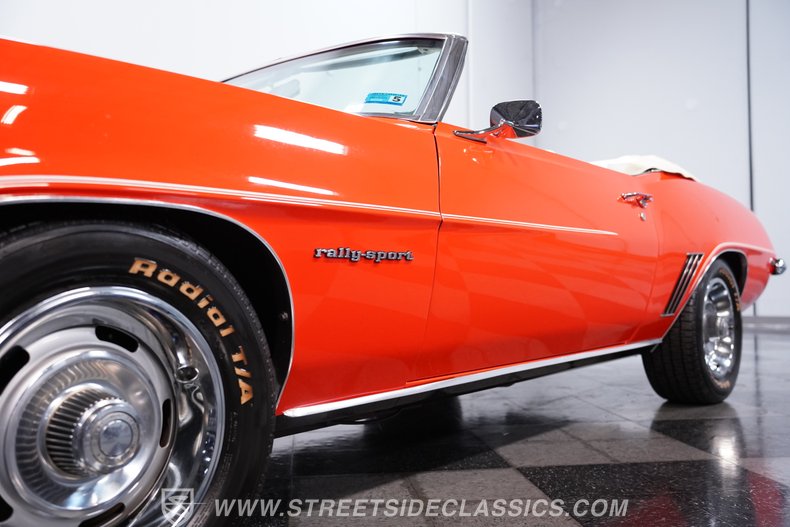 1969 Chevrolet Camaro 18