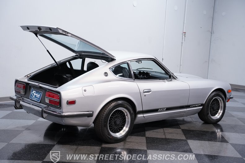 1971 Datsun 240Z 40