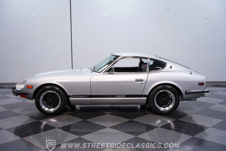 1971 Datsun 240Z 2