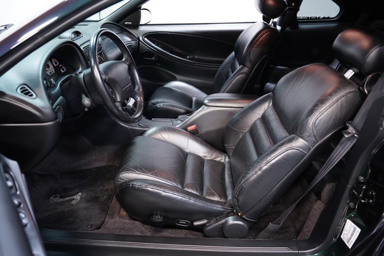 1996 Ford Mustang 29