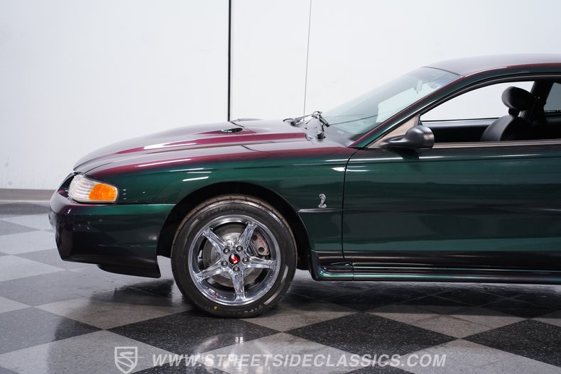 1996 Ford Mustang 19