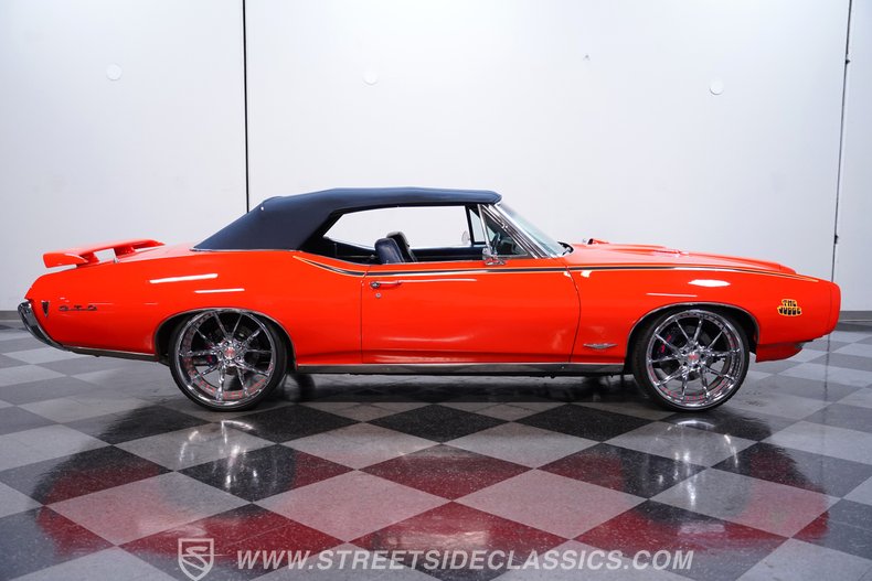 1968 Pontiac GTO 12