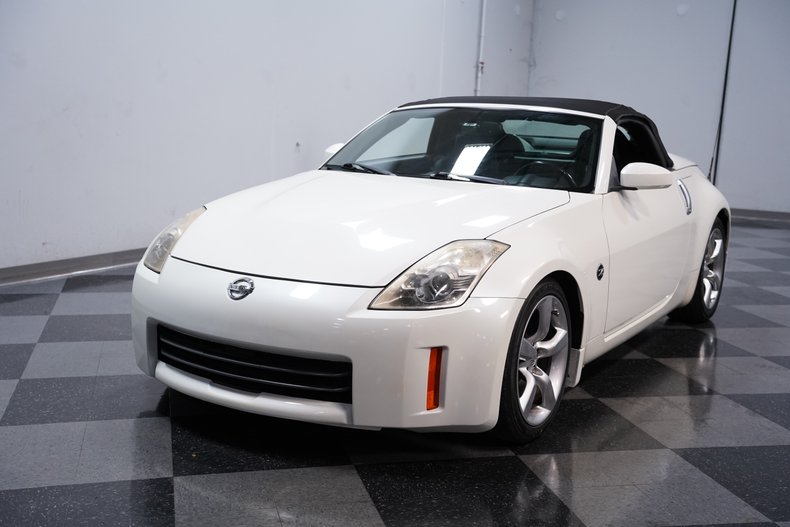 2007 Nissan 350Z 16