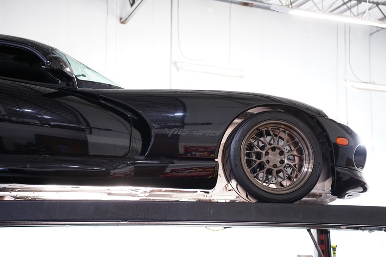 2000 Dodge Viper 51