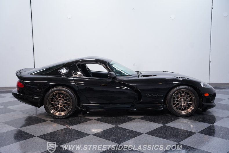 2000 Dodge Viper 12