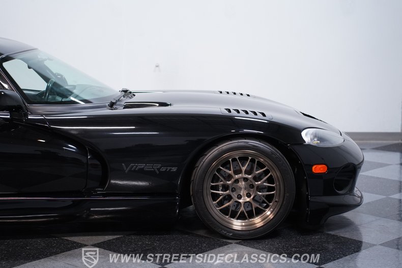 2000 Dodge Viper 24