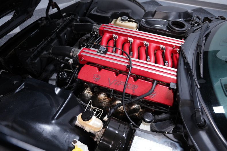 2000 Dodge Viper 26