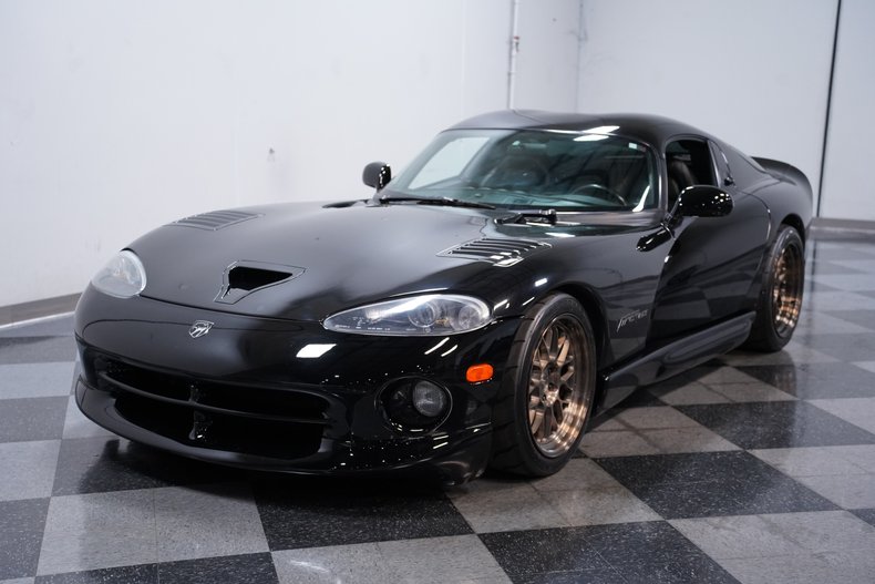 2000 Dodge Viper 16