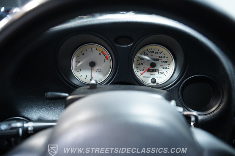 2000 Dodge Viper 31