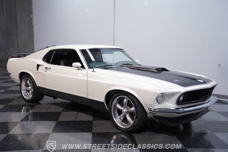 1969 Ford Mustang 14