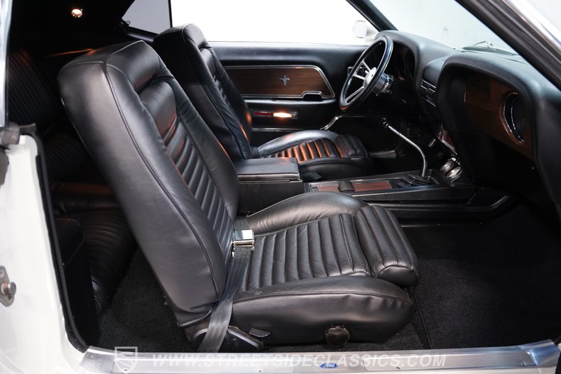 1969 Ford Mustang 38