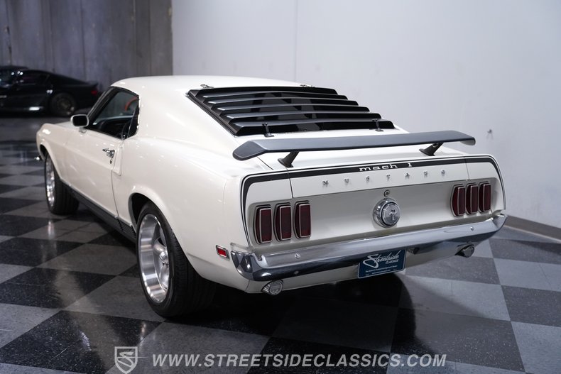 1969 Ford Mustang 8