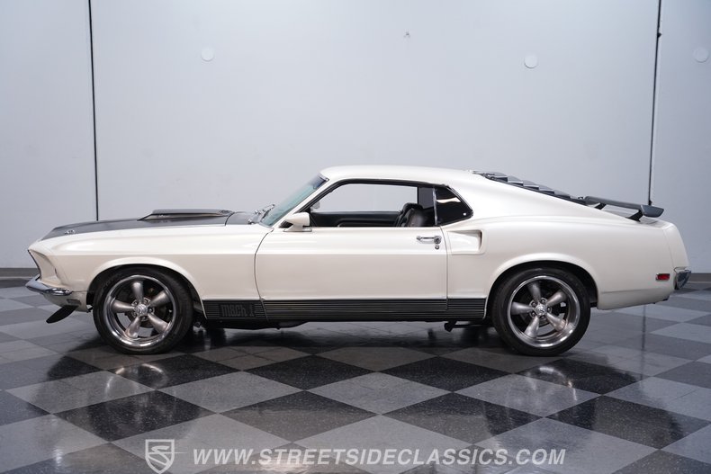 1969 Ford Mustang 2