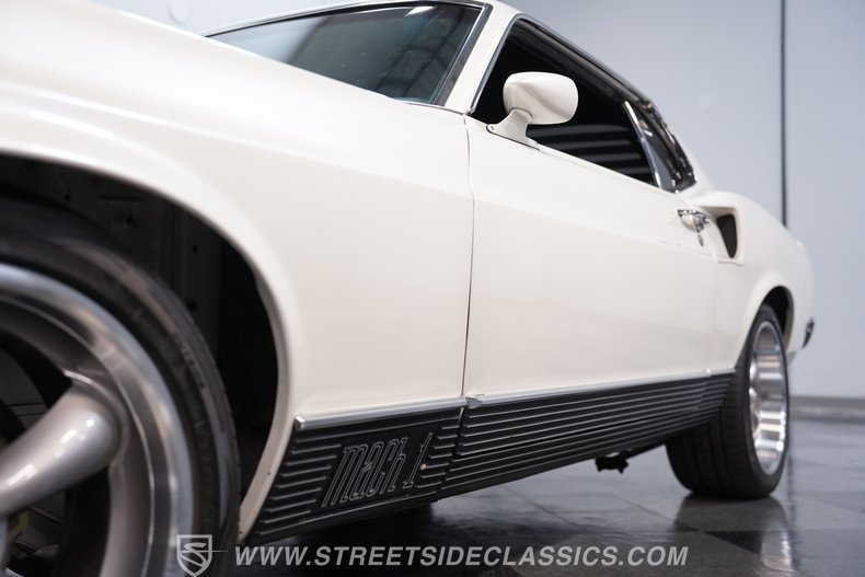 1969 Ford Mustang 18