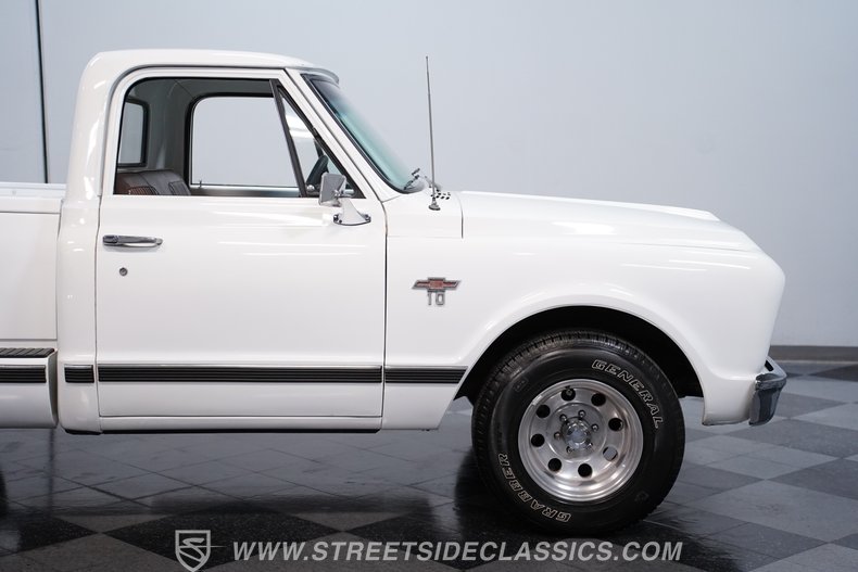 1967 Chevrolet C10 23