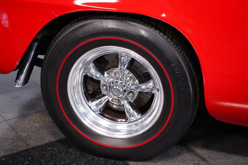 1961 Chevrolet Corvette 44