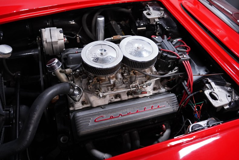 1961 Chevrolet Corvette 26