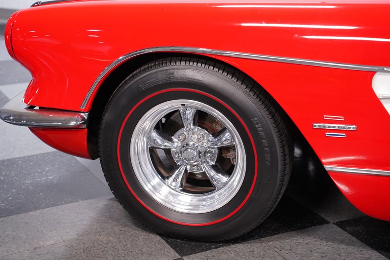 1961 Chevrolet Corvette 46