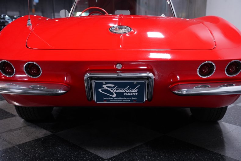 1961 Chevrolet Corvette 60