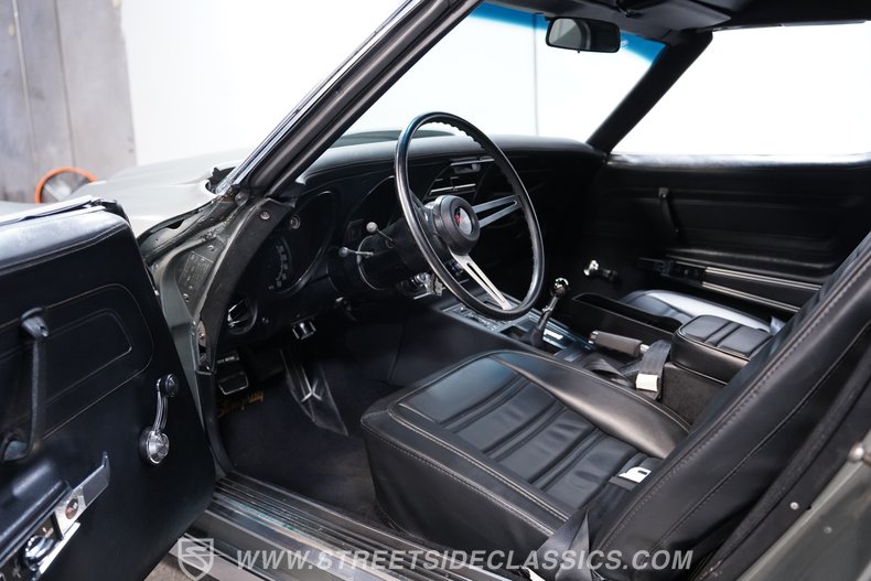 1972 Chevrolet Corvette 4