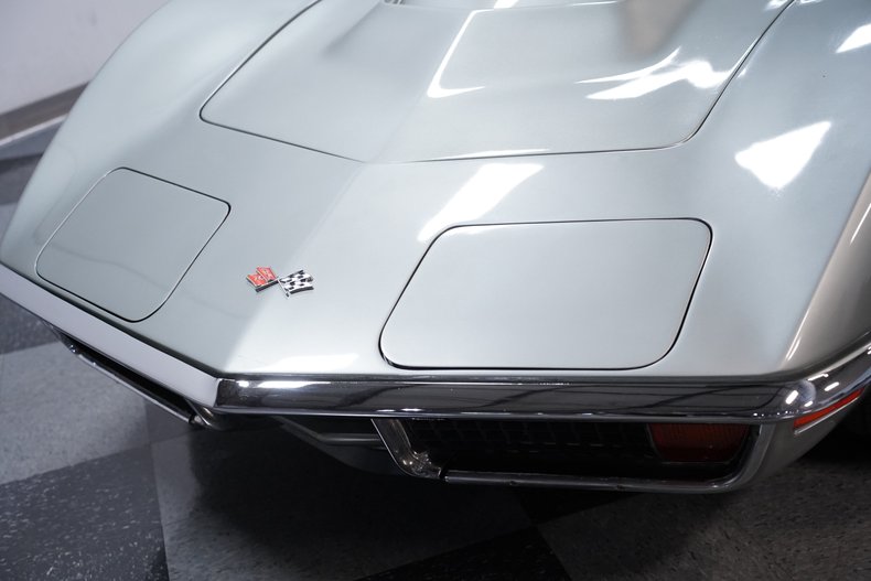 1972 Chevrolet Corvette 18