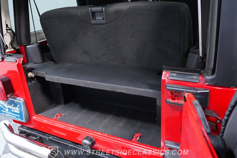 2006 Jeep Wrangler 43