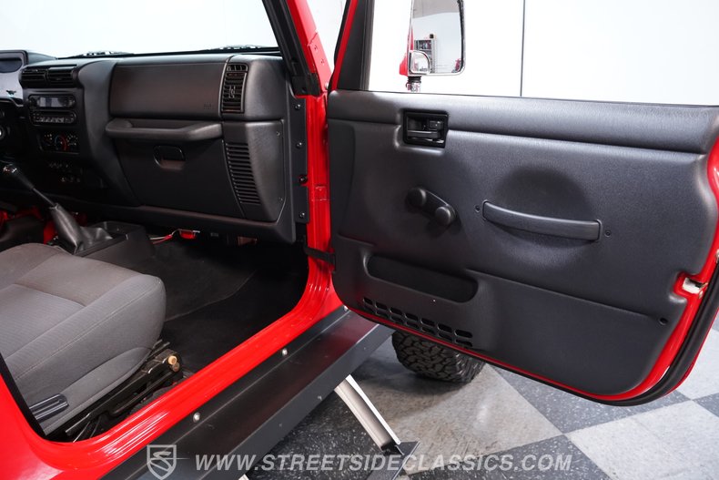 2006 Jeep Wrangler 41