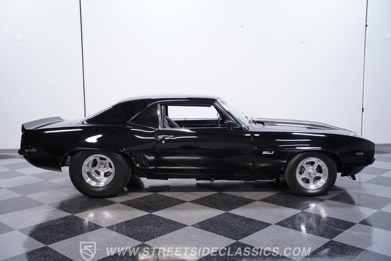 1969 Chevrolet Camaro 13