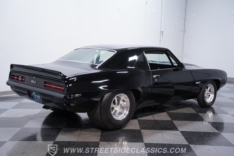 1969 Chevrolet Camaro 12