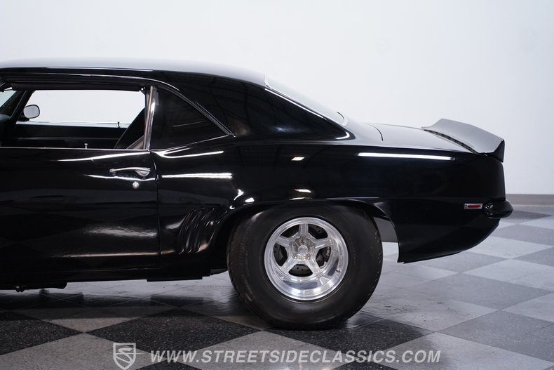 1969 Chevrolet Camaro 21
