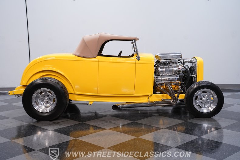 1932 Ford Highboy 12