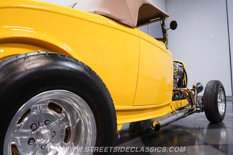 1932 Ford Highboy 22