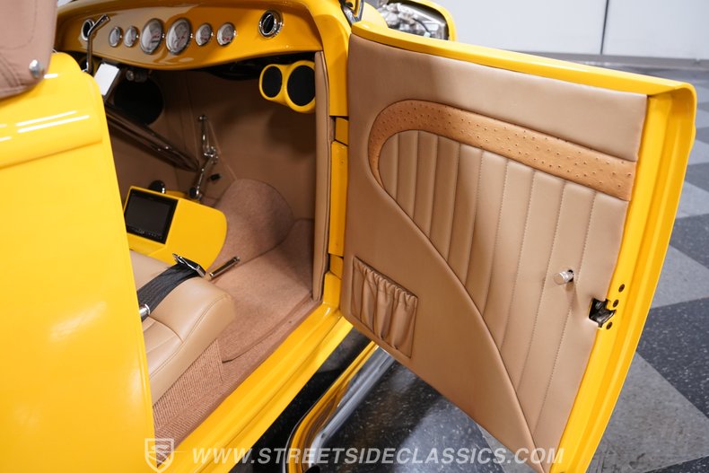 1932 Ford Highboy 39