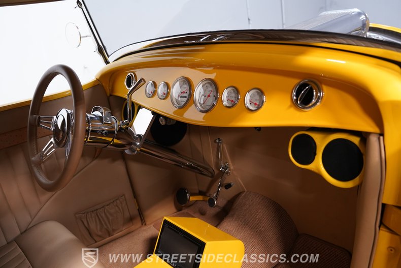 1932 Ford Highboy 37